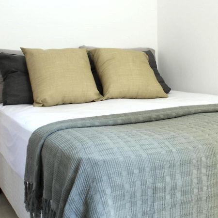 Apartamento Ubatuba Proxima A Praia Grande Com Wifi Екстериор снимка